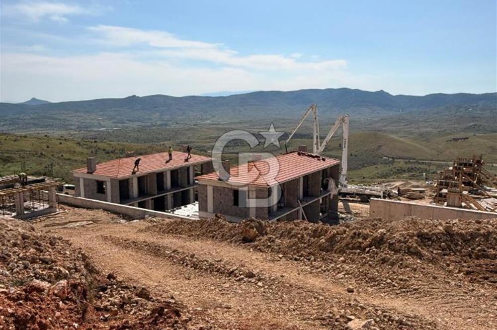 🌿 YENİ FOÇA’DA PRESTİJLİ KONUMDA MÜSTAKİL VİLLA ARSASI