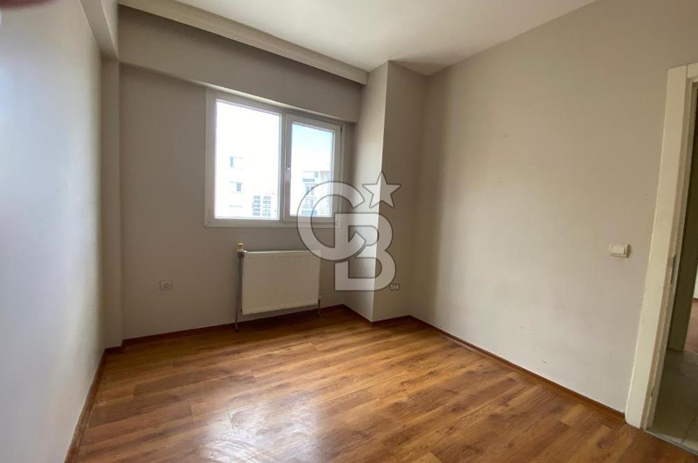  izmir Çiğli balatcık'da Deniz manzaralı güvenlikli sitede kiracısız satılık 2+1 daire