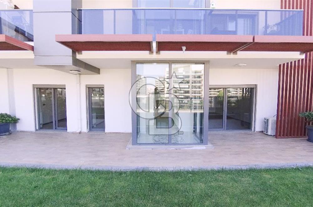 İzmir Park Yaşam Ataşehir Bahçe Teraslı Kiralık 2+1 160 M² Daire