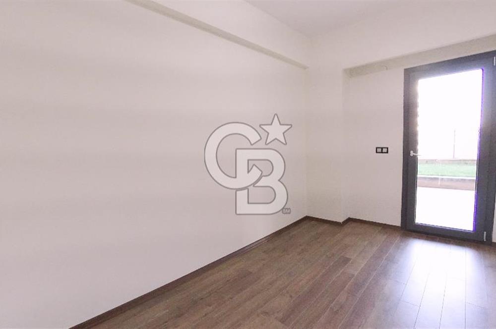 İzmir Park Yaşam Ataşehir Bahçe Teraslı Kiralık 2+1 160 M² Daire