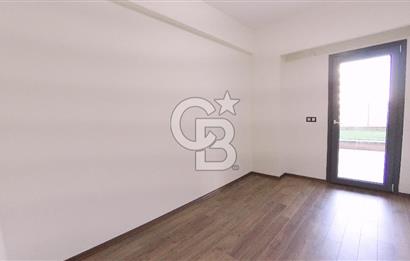 İzmir Park Yaşam Ataşehir Bahçe Teraslı Kiralık 2+1 160 M² Daire