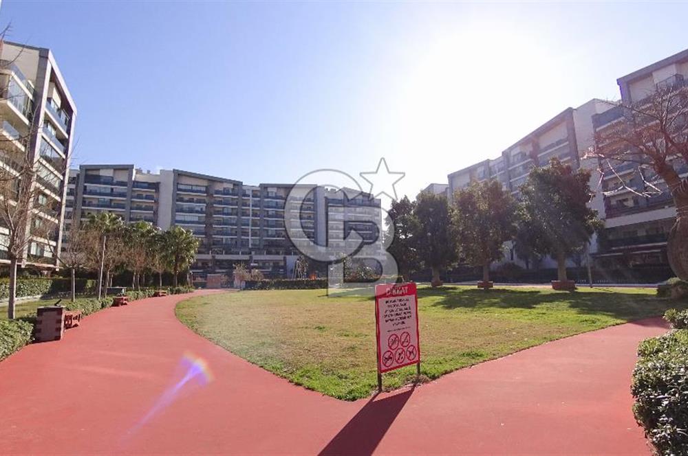 İzmir Park Yaşam Ataşehir Bahçe Teraslı Kiralık 2+1 160 M² Daire