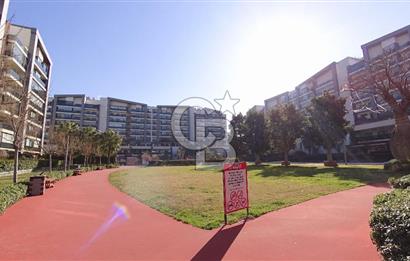 İzmir Park Yaşam Ataşehir Bahçe Teraslı Kiralık 2+1 160 M² Daire