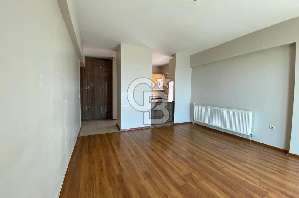  izmir Çiğli balatcık'da Deniz manzaralı güvenlikli sitede kiracısız satılık 2+1 daire