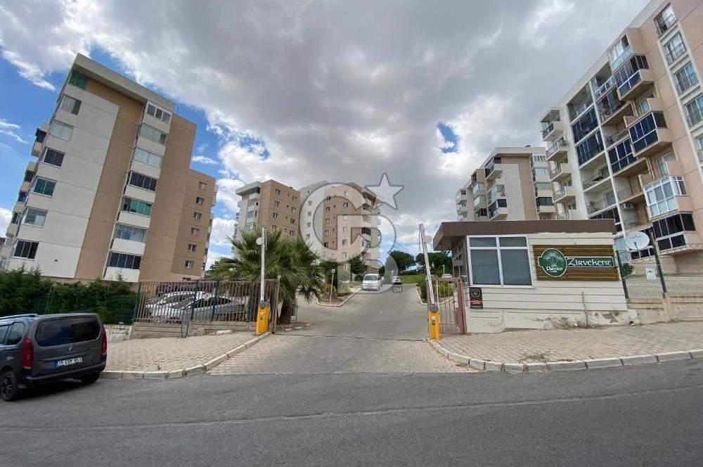  izmir Çiğli balatcık'da Deniz manzaralı güvenlikli sitede kiracısız satılık 2+1 daire