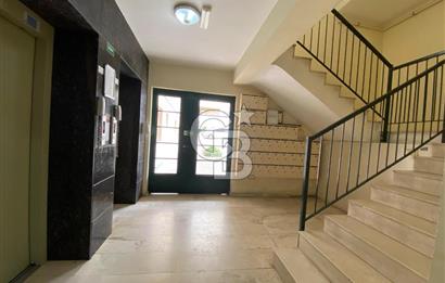  izmir Çiğli balatcık'da Deniz manzaralı güvenlikli sitede kiracısız satılık 2+1 daire