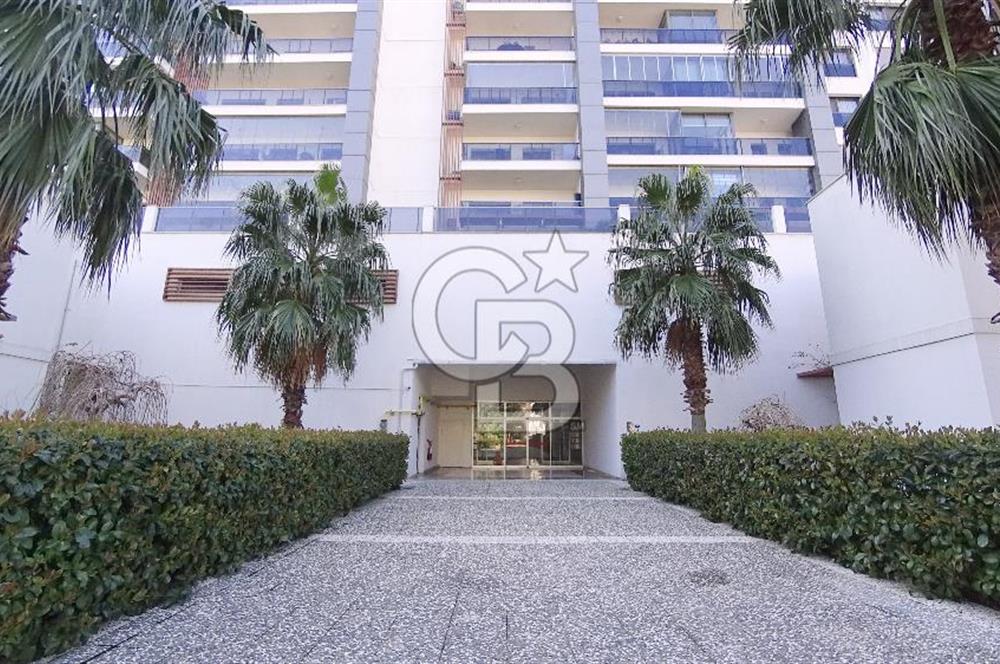 İzmir Park Yaşam Ataşehir Bahçe Teraslı Kiralık 2+1 160 M² Daire