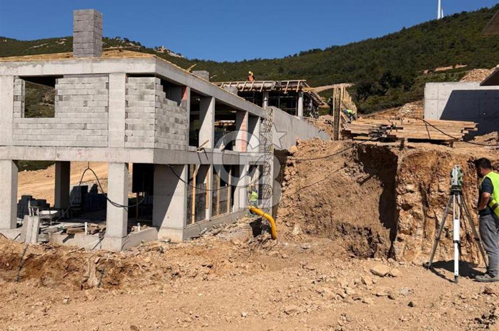 🌿 YENİ FOÇA’DA PRESTİJLİ KONUMDA MÜSTAKİL VİLLA ARSASI