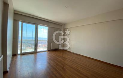  izmir Çiğli balatcık'da Deniz manzaralı güvenlikli sitede kiracısız satılık 2+1 daire