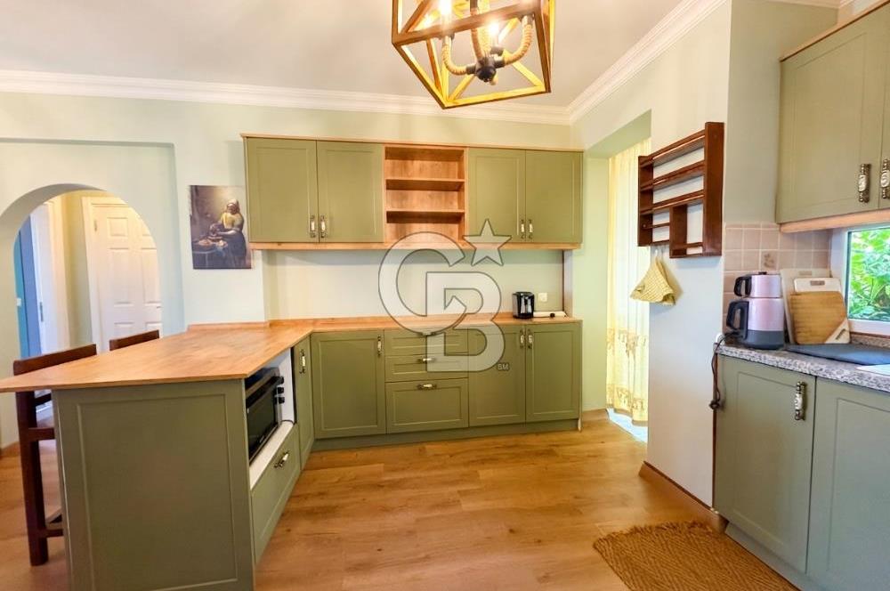 Bodrum Boğaziçi, Satılık, Eşyalı, 2+1 Geniş Bahçe Katı daire