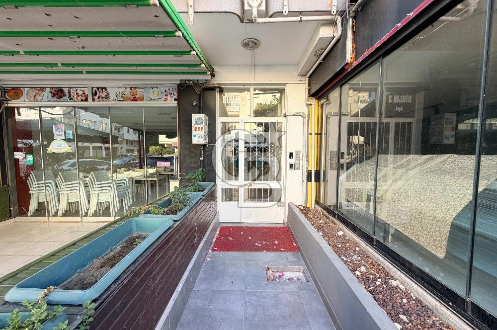 KARŞIYAKA RÜŞTÜ ŞARDAĞ CADDESİNDE 3+1 KİRALIK DAİRE
