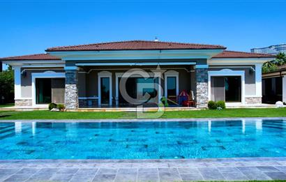 Pelican Ihlamur' da Köşe Konumda Satılık Tek Katlı Özel Villa