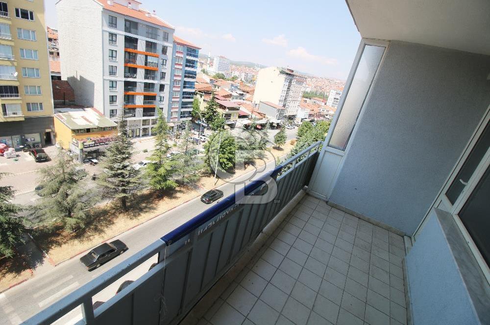 CB OPİA'DAN LOKASYON AVANTAJLI 3+1 /ŞEREF CADDESİ 'NE CEPHE