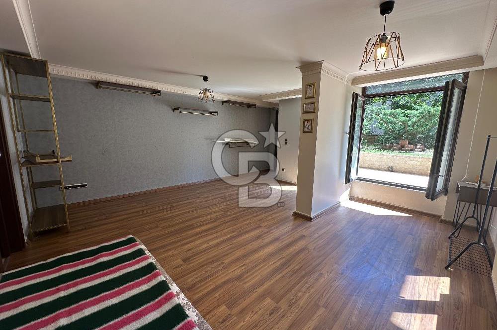 Acıbadem Yaprak sokak Satılık 2+1 Satılık Bahçekatı Daire