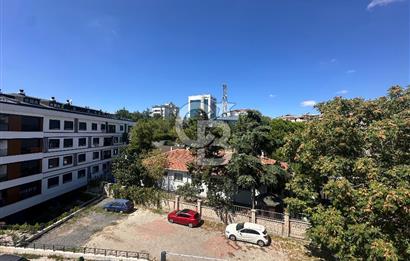 Acıbadem Yaprak Sokak’ta Hiç Kullanılmamış, Sıfır Ayarında 225 m² Satılık Lüks Dubleks!