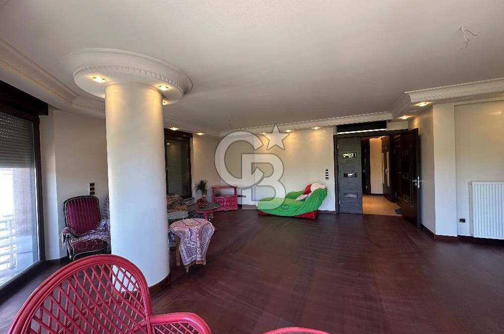 Acıbadem Yaprak Sokak’ta Hiç Kullanılmamış, Sıfır Ayarında 225 m² Satılık Lüks Dubleks!