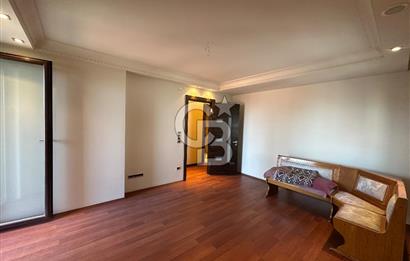 Acıbadem Yaprak Sokak’ta Hiç Kullanılmamış, Sıfır Ayarında 225 m² Satılık Lüks Dubleks!