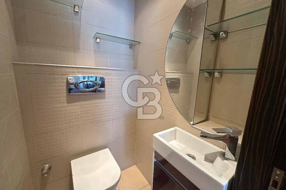 Acıbadem Yaprak Sokak’ta Hiç Kullanılmamış, Sıfır Ayarında 225 m² Satılık Lüks Dubleks!