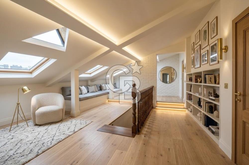 Acıbadem Yaprak Sokak’ta Hiç Kullanılmamış, Sıfır Ayarında 225 m² Satılık Lüks Dubleks!