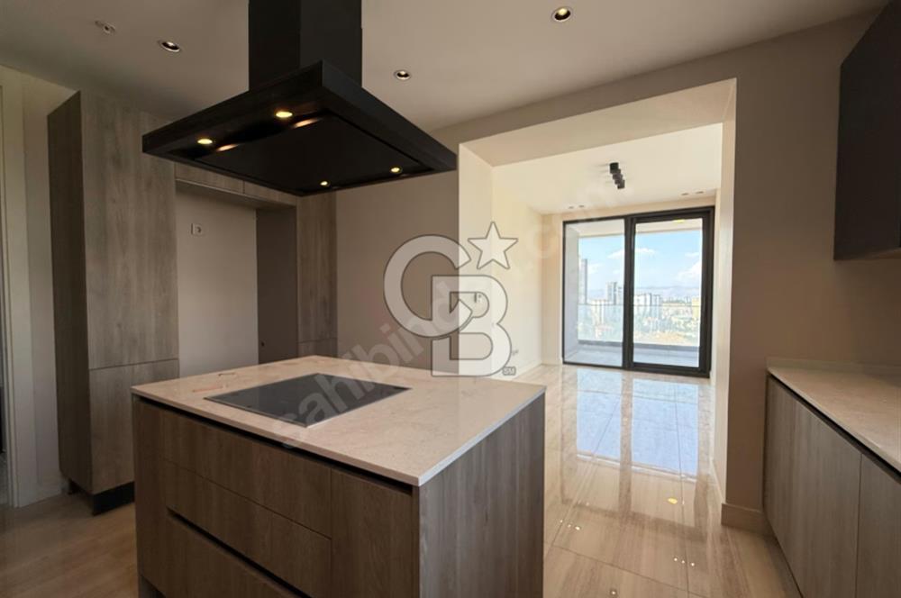 ÇAYYOLU SANTRA'DA 3 CEPHELİ 4+1 SATILIK DAİRE