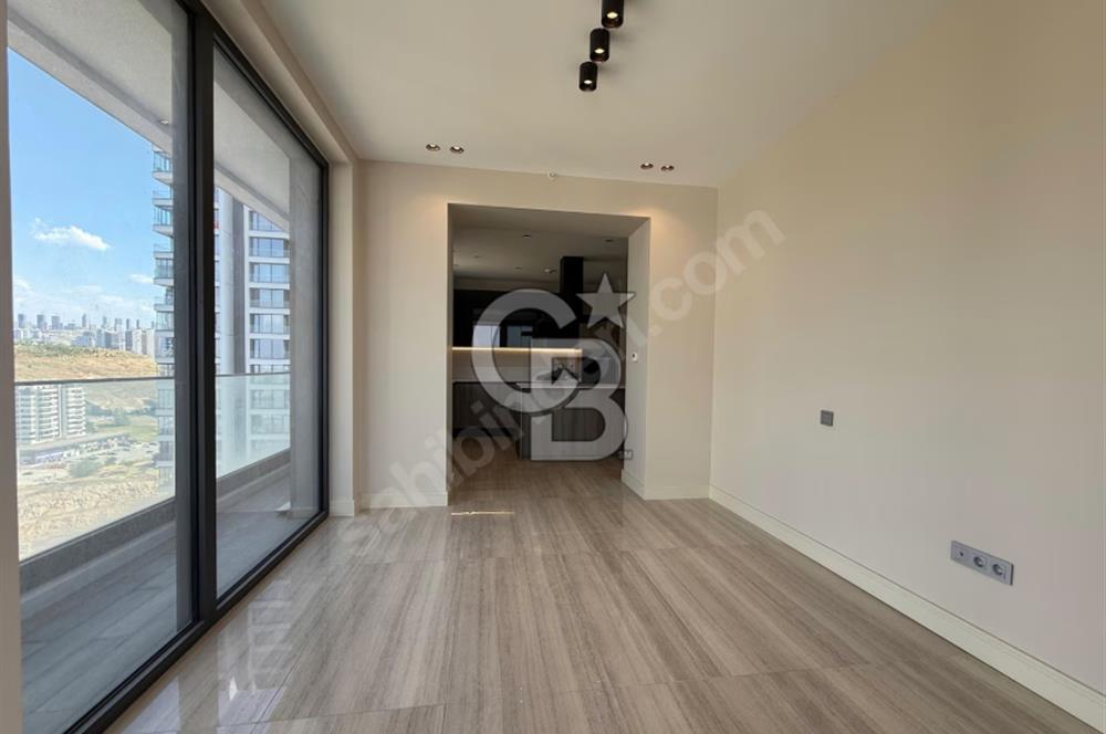 ÇAYYOLU SANTRA'DA 3 CEPHELİ 4+1 SATILIK DAİRE