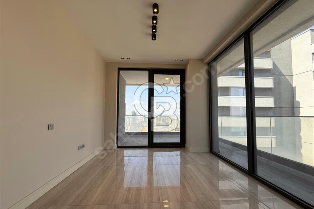 ÇAYYOLU SANTRA'DA 3 CEPHELİ 4+1 SATILIK DAİRE