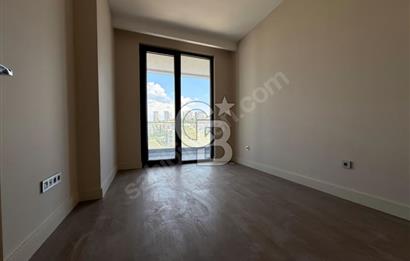 ÇAYYOLU SANTRA'DA 3 CEPHELİ 4+1 SATILIK DAİRE