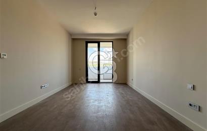 ÇAYYOLU SANTRA'DA 3 CEPHELİ 4+1 SATILIK DAİRE