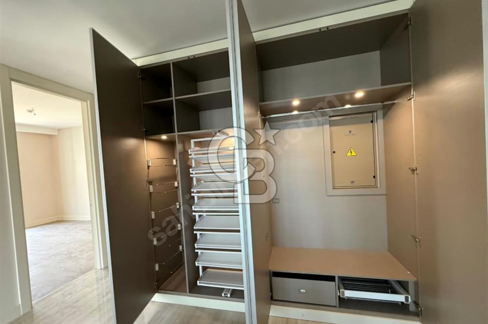 ÇAYYOLU SANTRA'DA 3 CEPHELİ 4+1 SATILIK DAİRE