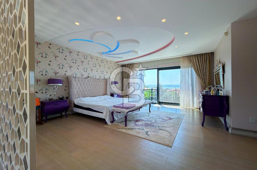 Pelican Hill' de Köşe Konumda Toscana Model Satılık Malikane