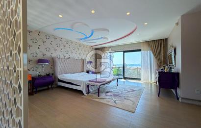 Pelican Hill' de Köşe Konumda Toscana Model Satılık Malikane
