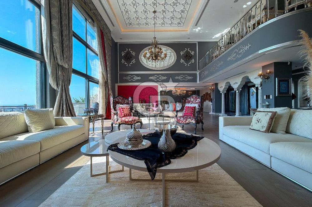 Pelican Hill' de Köşe Konumda Toscana Model Satılık Malikane