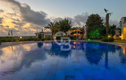 Pelican Hill' de Köşe Konumda Toscana Model Satılık Malikane
