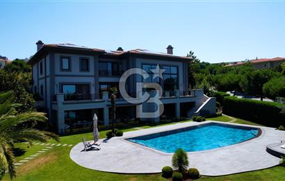 Pelican Hill' de Köşe Konumda Toscana Model Satılık Malikane