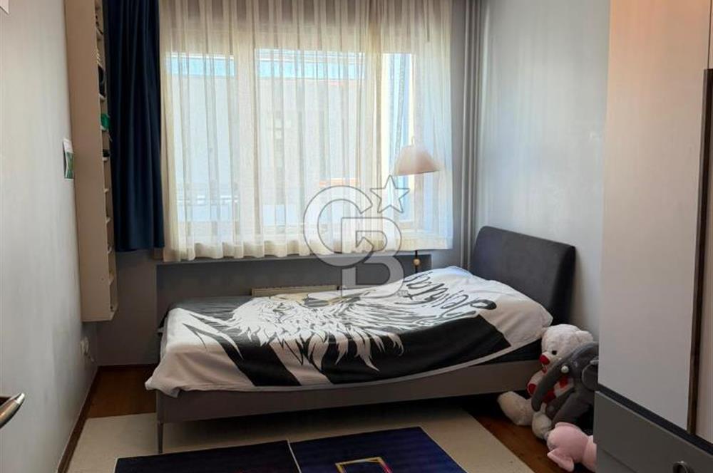 Acıbadem Tibaş Park Sitesinde 3+1 Arakatta KİRALIK Daire