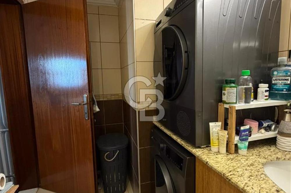 Acıbadem Tibaş Park Sitesinde 3+1 Arakatta KİRALIK Daire