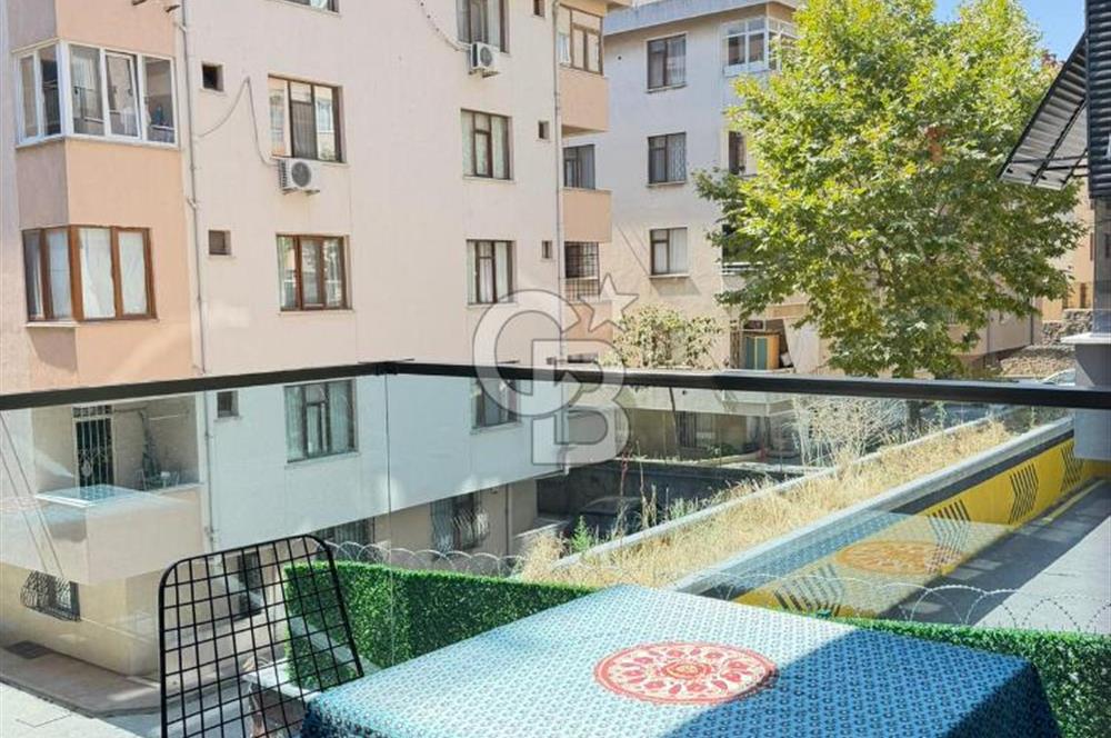 Acıbadem Yaprak Sokak'ta Sıfır Binada Geniş 2+1 Satılık Daire