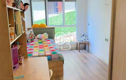 Acıbadem Yaprak Sokak'ta Sıfır Binada Geniş 2+1 Satılık Daire