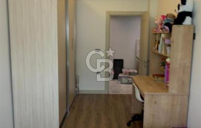 Acıbadem Yaprak Sokak'ta Sıfır Binada Geniş 2+1 Satılık Daire