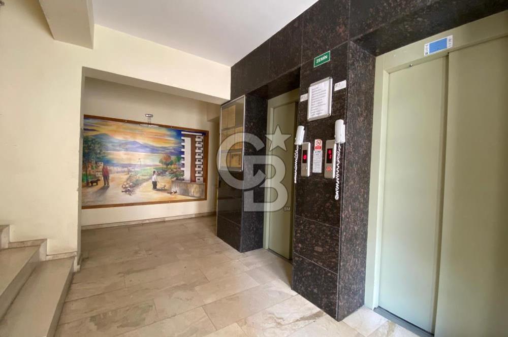  izmir Çiğli balatcık'da Deniz manzaralı güvenlikli sitede kiracısız satılık 2+1 daire