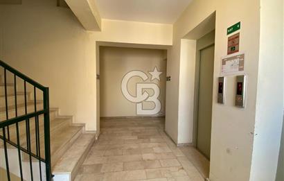  izmir Çiğli balatcık'da Deniz manzaralı güvenlikli sitede kiracısız satılık 2+1 daire