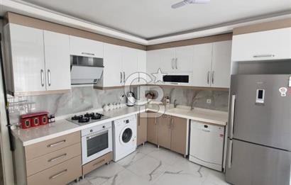 MENDERES MAH. DE MERKEZİ KONUMDA ARA KAT 140 M2 NET DAİRE