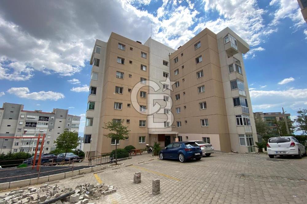  izmir Çiğli balatcık'da Deniz manzaralı güvenlikli sitede kiracısız satılık 2+1 daire