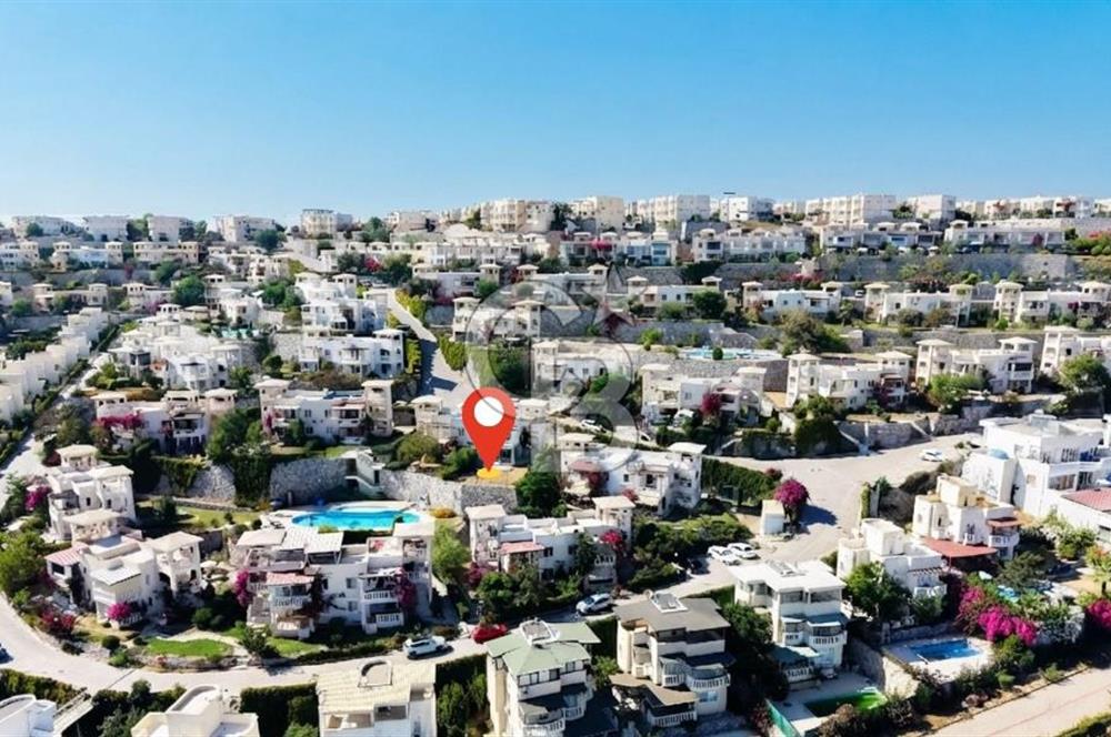 Bodrum Boğaziçi, Satılık, Eşyalı, 2+1 Geniş Bahçe Katı daire