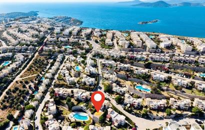 Bodrum Boğaziçi, Satılık, Eşyalı, 2+1 Geniş Bahçe Katı daire
