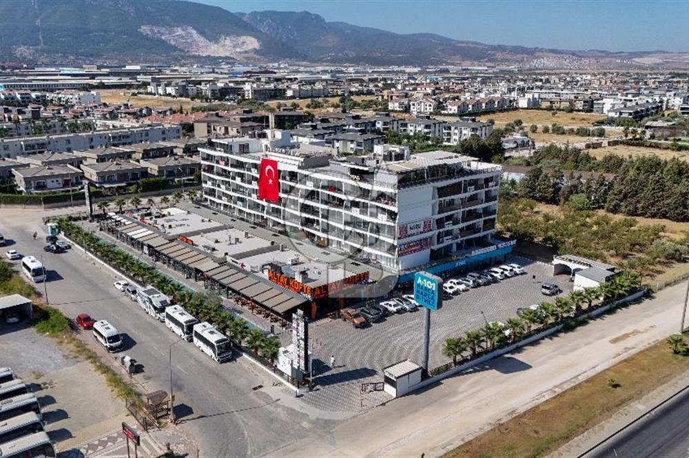 Muradiye Rainbow Life AVM'de 64 m² Satılık 1+1 Modern Ofis