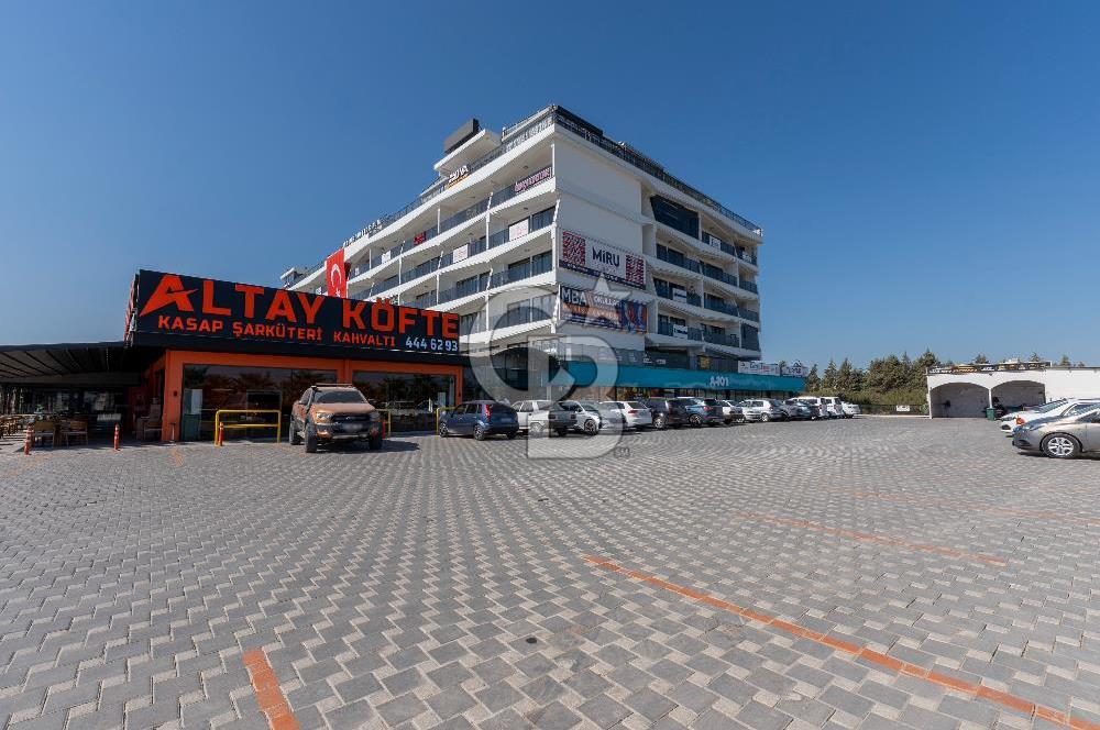 Muradiye Rainbow Life AVM'de Eşyalı 1+1 Kiralık Ofis