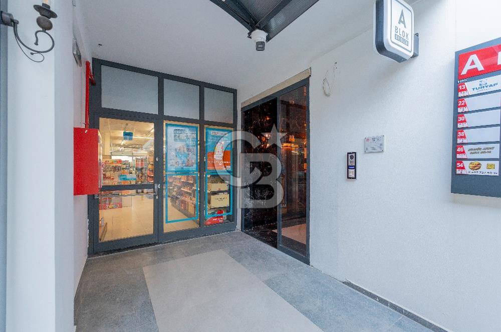 Muradiye Rainbow Life AVM'de 66 m² Satılık 1+1 Modern Ofis