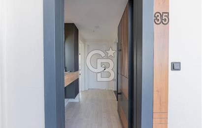 Muradiye Rainbow Life AVM'de 64 m² Satılık 1+1 Modern Ofis