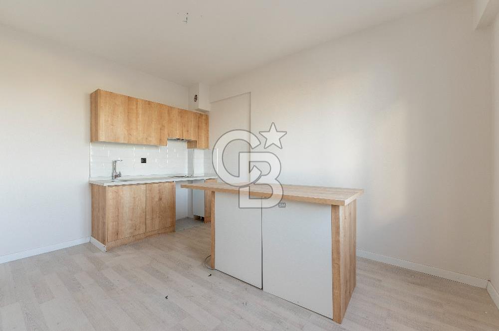 Muradiye Rainbow Life AVM'de Kiralık 1+1 Modern Ofis